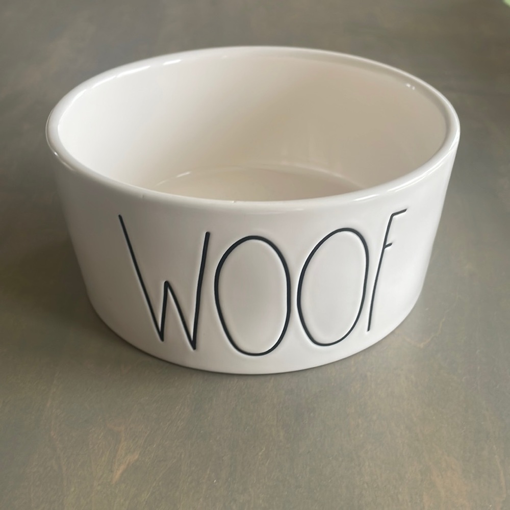 Lovely Rae Dunn Artisan Collection 6” Dog Bowl/Dish “WOOF” 🐾